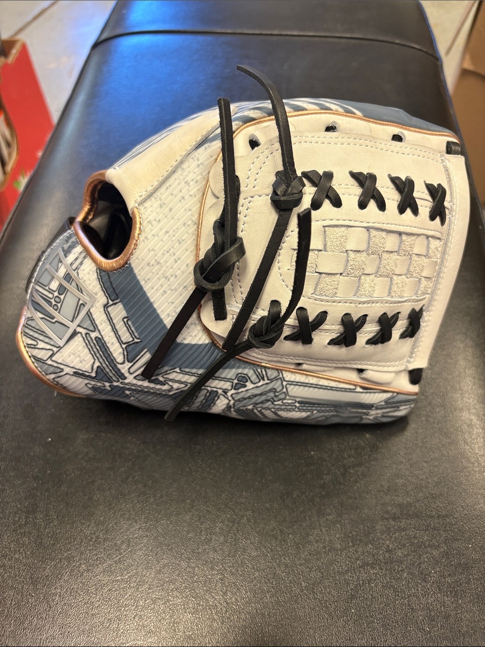 Rawlings rev1x Softball Glove 12 1/4” rev207-18 NWT RHT